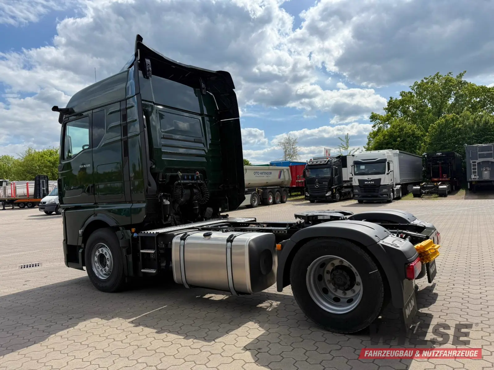 MAN TGX 18.520  - Mirror Cam