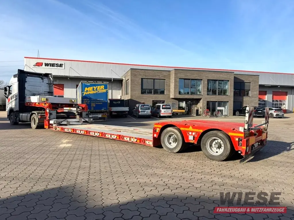 Kässbohrer Tieflader von Wiese Trailer Rent in Petershagen mieten ab 2490.00€