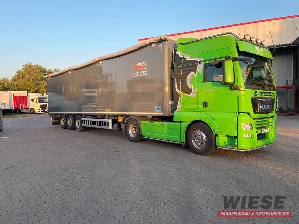 Knapen Schubboden von Wiese Trailer Rent in Petershagen mieten ab 1575.00€