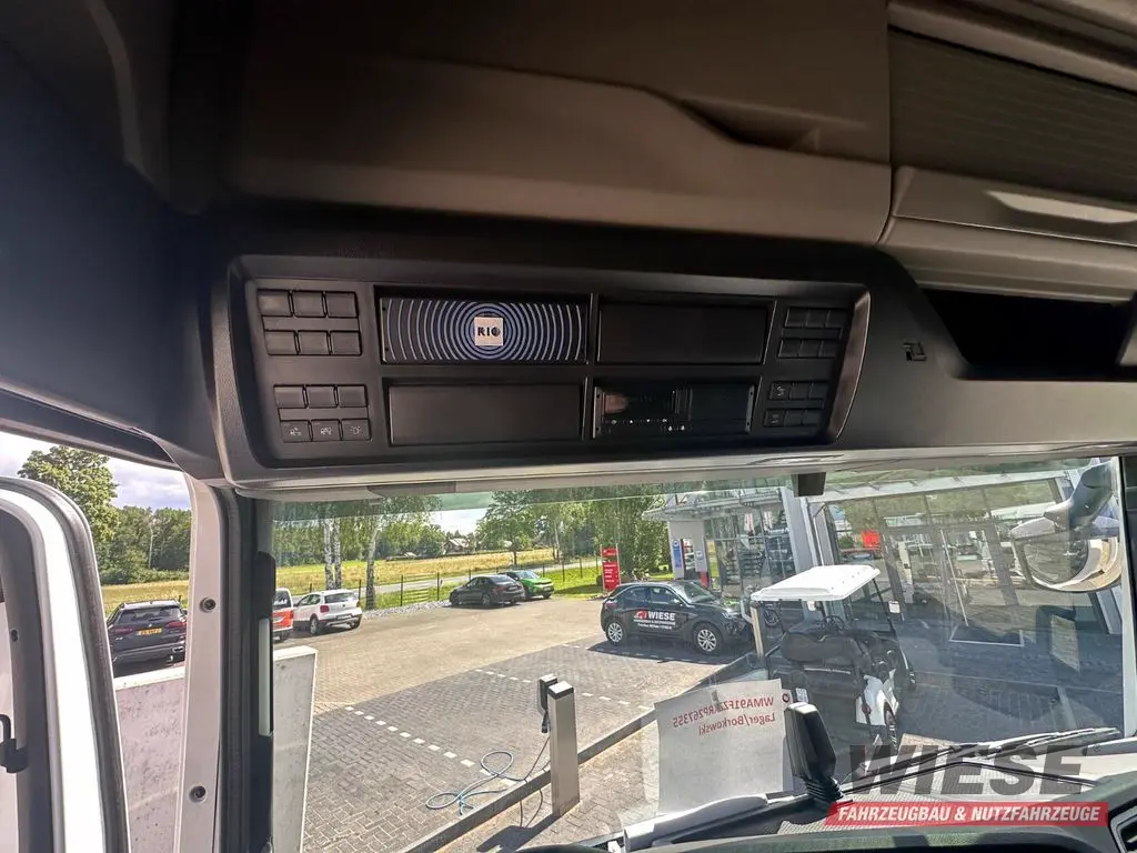 MAN TGS LKW Baumaschinentransporter von Wiese Trailer Rent in Petershagen mieten ab 3487.78€