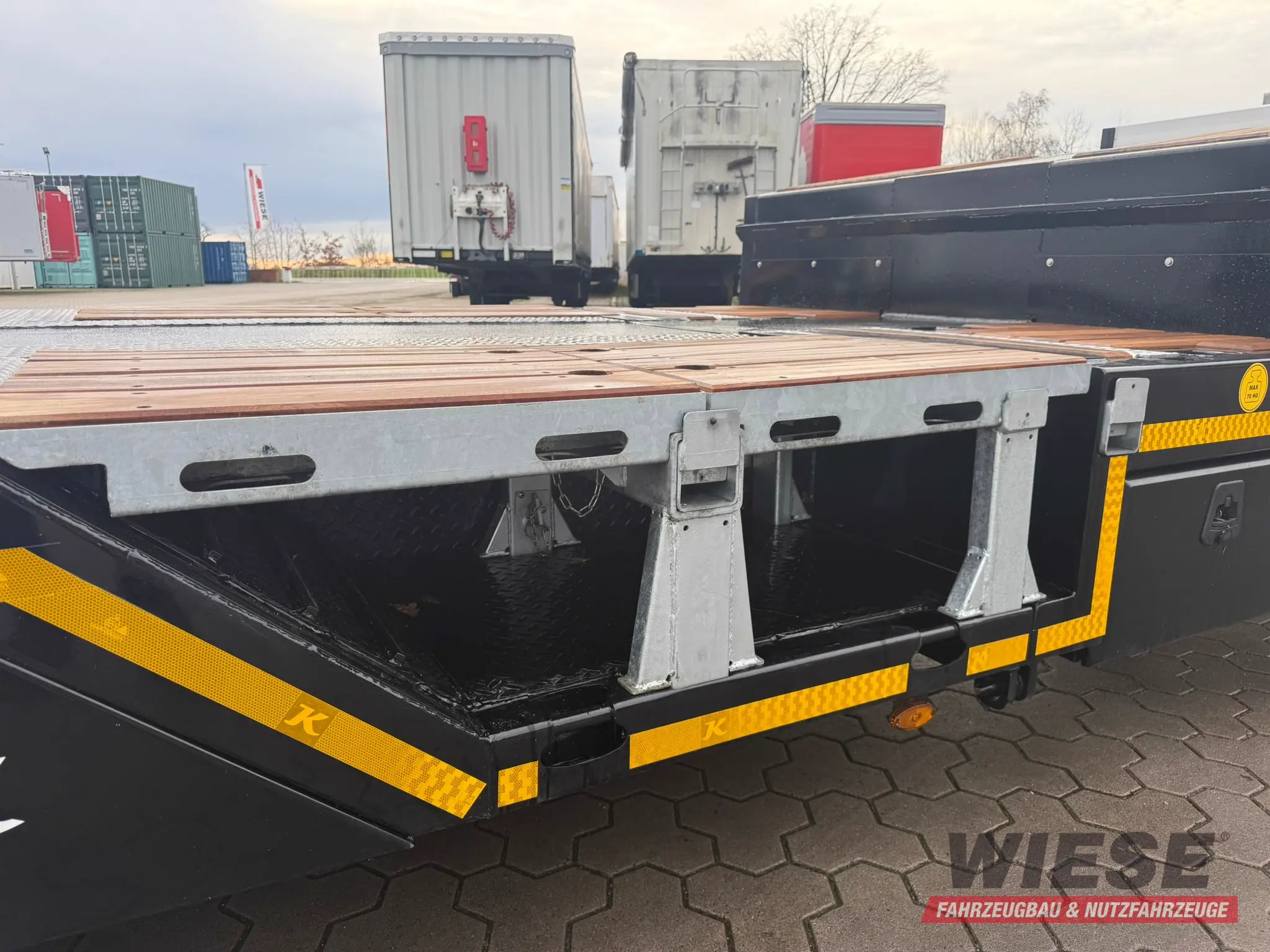 Kössbohrer SLAR3 Tele Tiefbett Radmulden von Wiese Trailer Rent in Petershagen mieten ab 1900.00€