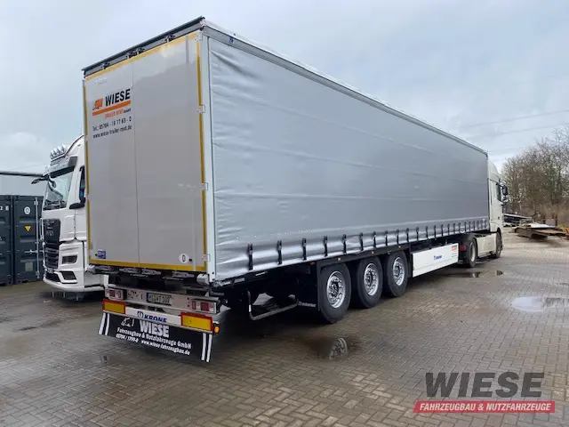 Krone Profi Liner von Wiese Trailer Rent in Petershagen mieten ab 800.00€