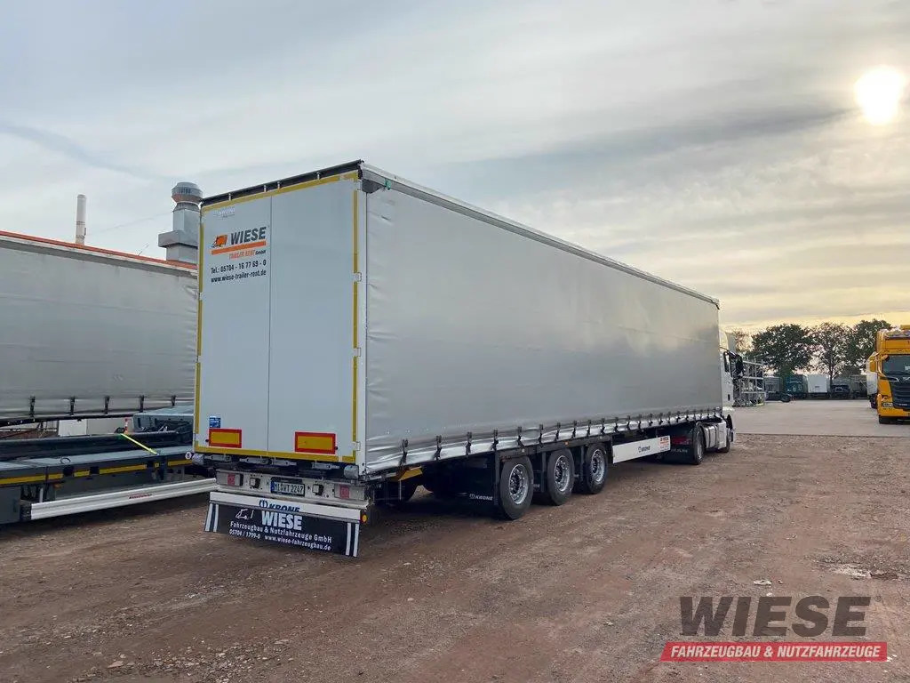 Krone Planenauflieger von Wiese Trailer Rent in Petershagen mieten ab 850.00€
