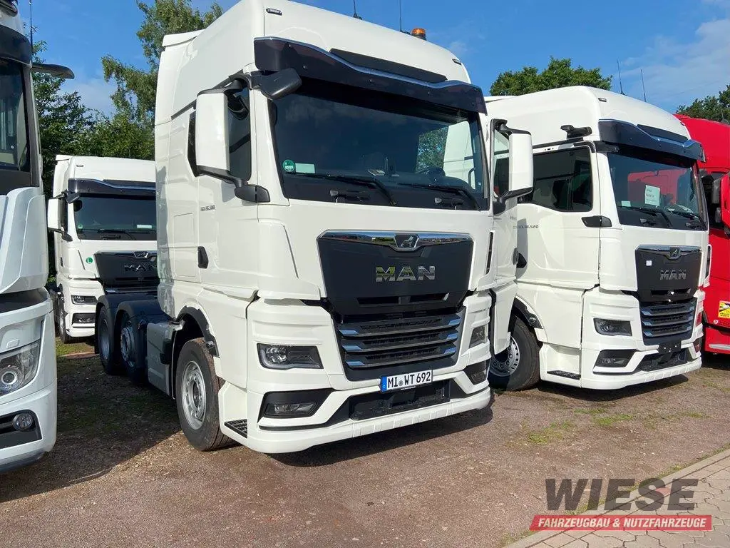 MAN Sattelzugmaschine von Wiese Trailer Rent in Petershagen mieten ab 3500.00€