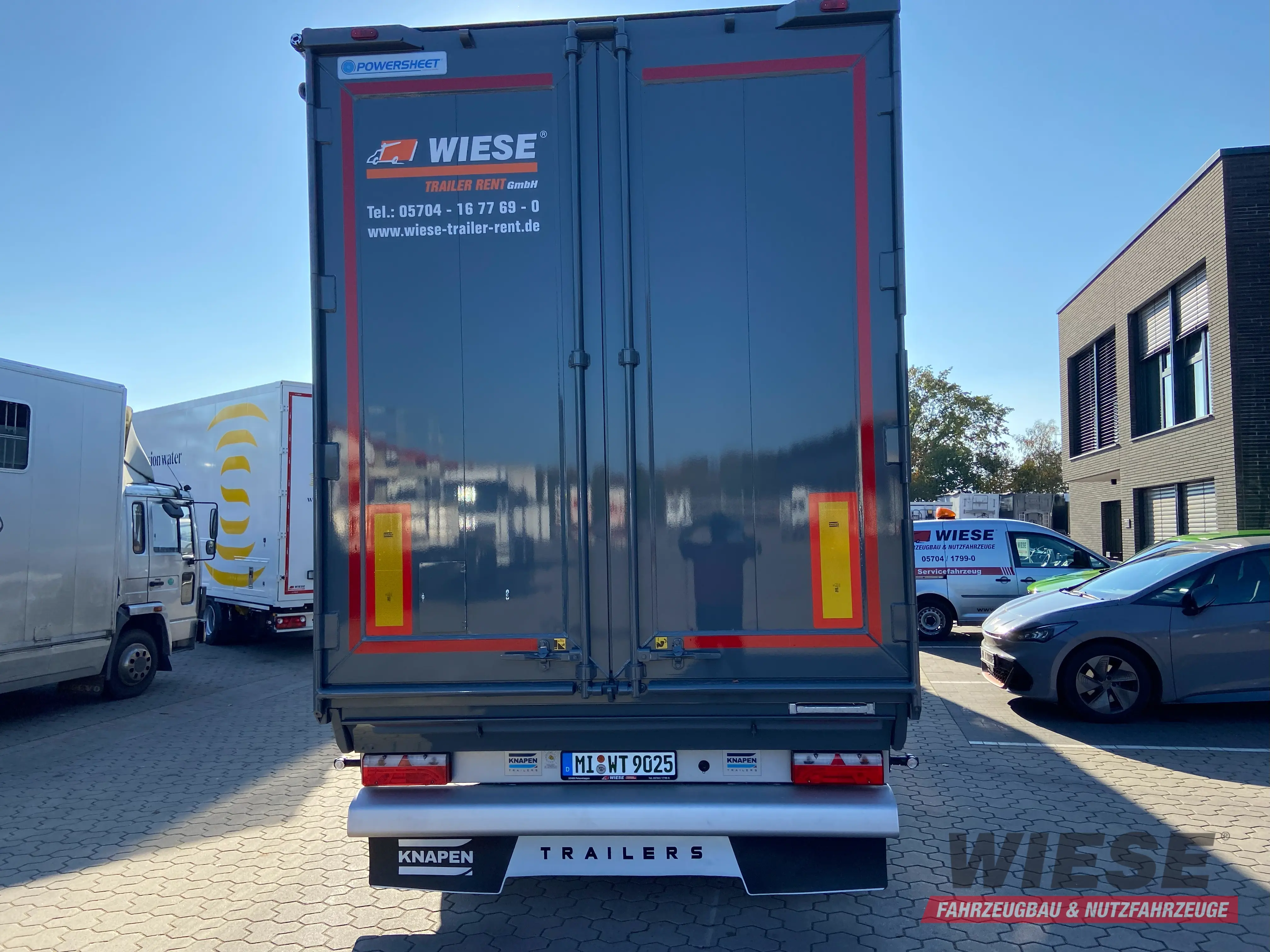 Knapen Schubboden von Wiese Trailer Rent in Petershagen mieten ab 1450.00€