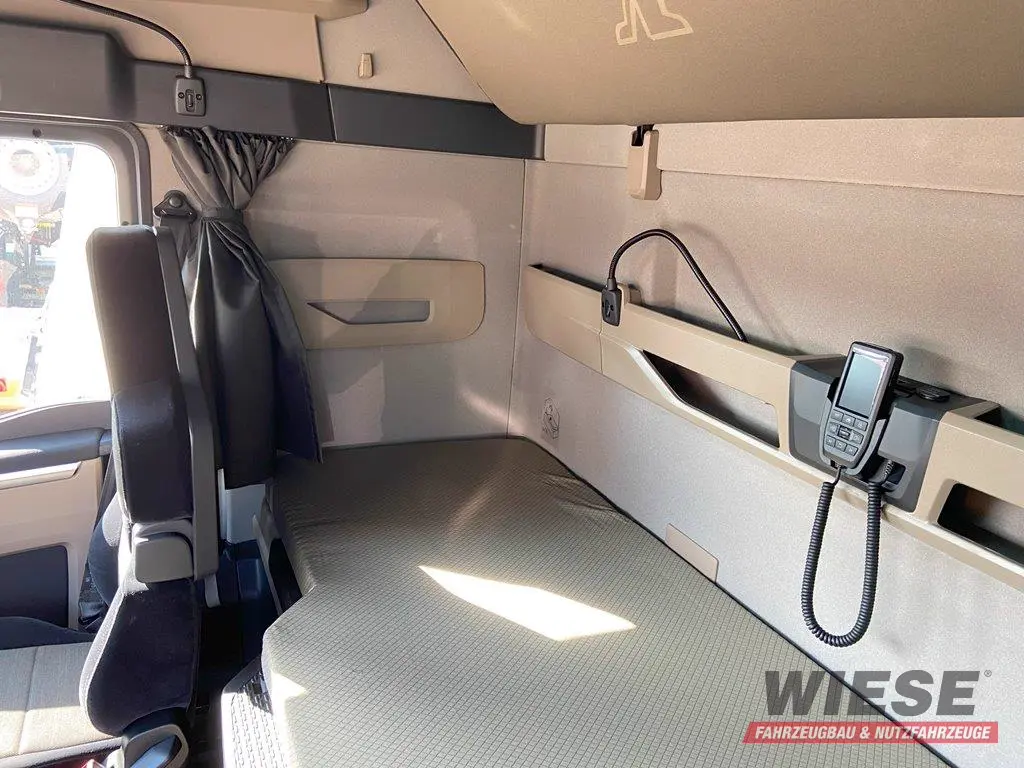 MAN SZM von Wiese Trailer Rent in Petershagen mieten ab 3000.00€