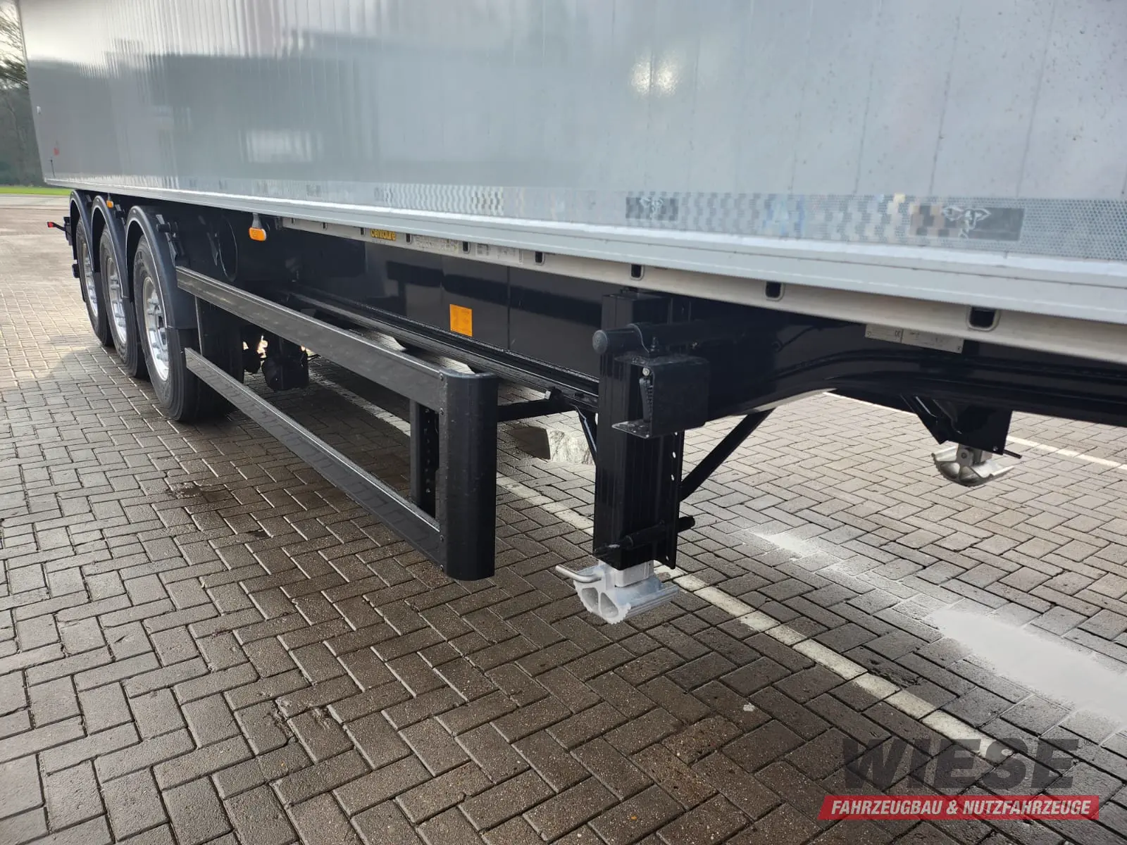 Benalu Optiliner von Wiese Trailer Rent in Petershagen mieten ab 1450.00€