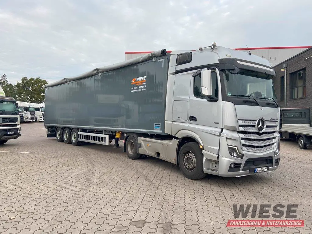Knapen Schubboden von Wiese Trailer Rent in Petershagen mieten ab 1575.00€