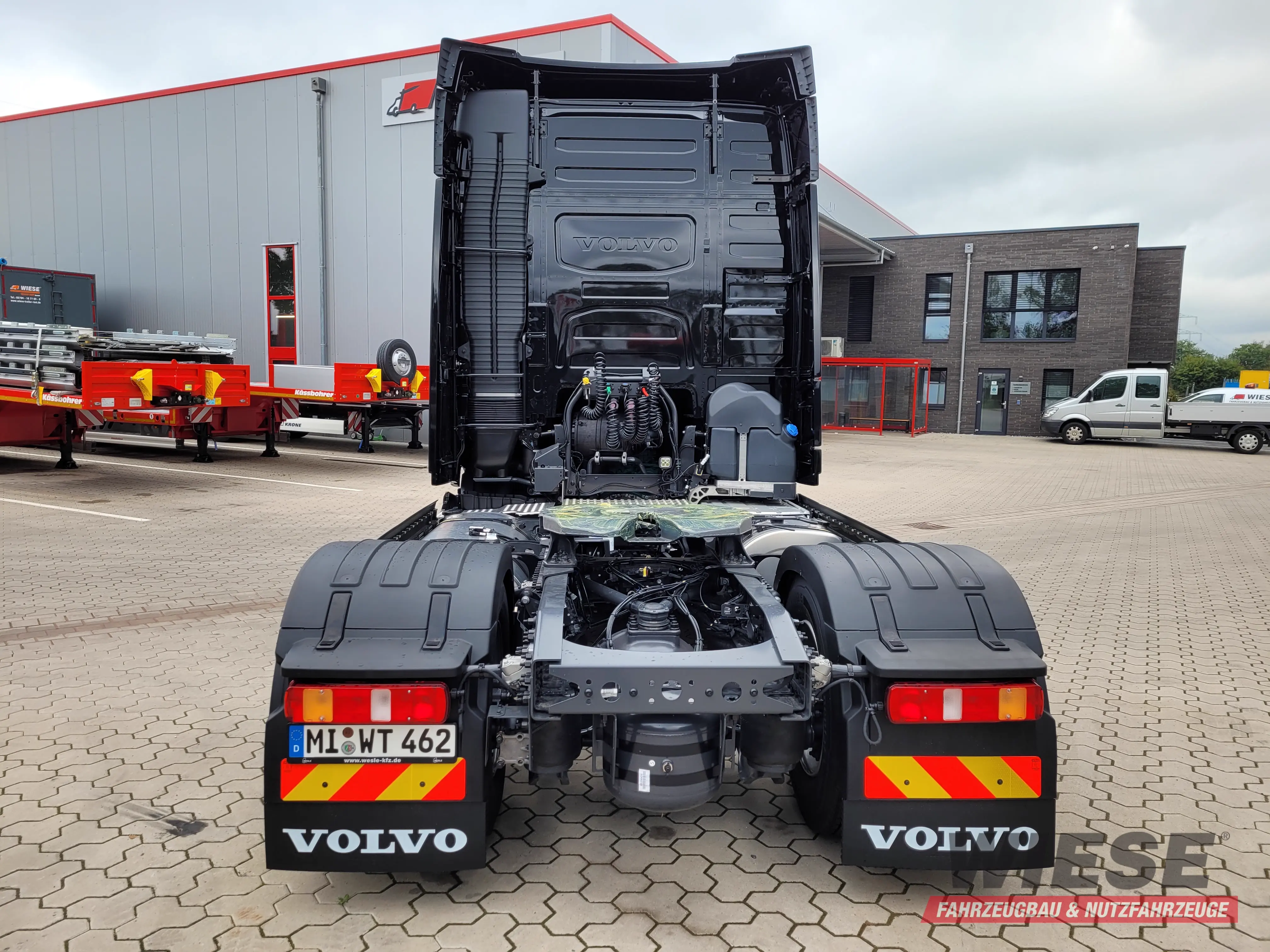 Volvo SZM von Wiese Trailer Rent in Petershagen mieten ab 2780.00€