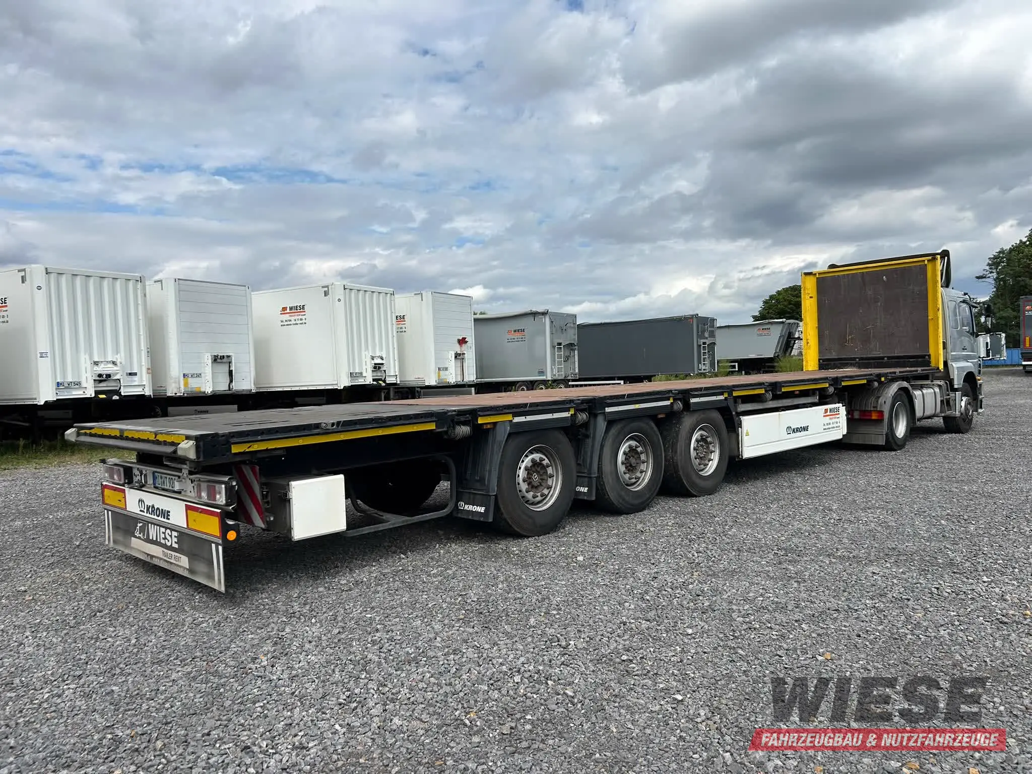 Krone Profi Liner von Wiese Trailer Rent in Petershagen mieten ab 800.00€