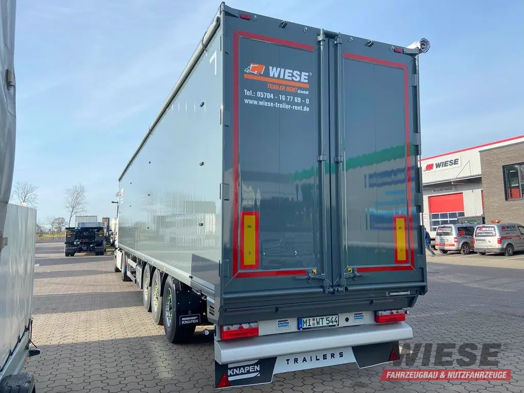 Knapen Schubboden von Wiese Trailer Rent in Petershagen mieten ab 1575.00€