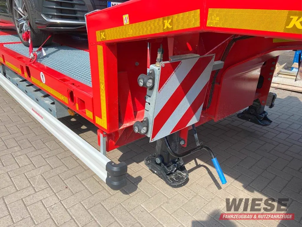 Kässbohrer Tiefbett mit hydr. Schwanenhals von Wiese Trailer Rent in Petershagen mieten ab 1825.00€
