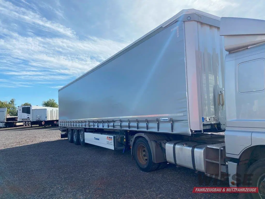 Krone Profi Liner von Wiese Trailer Rent in Petershagen mieten ab 875.00€