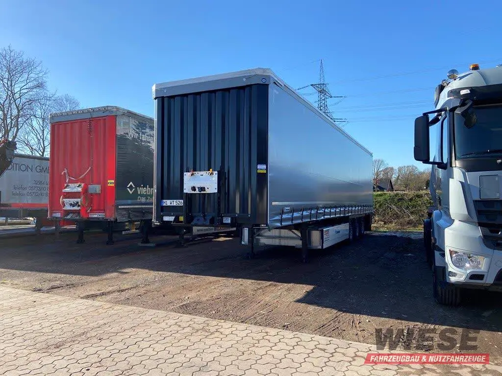 Krone Plane von Wiese Trailer Rent in Petershagen mieten ab 720.00€