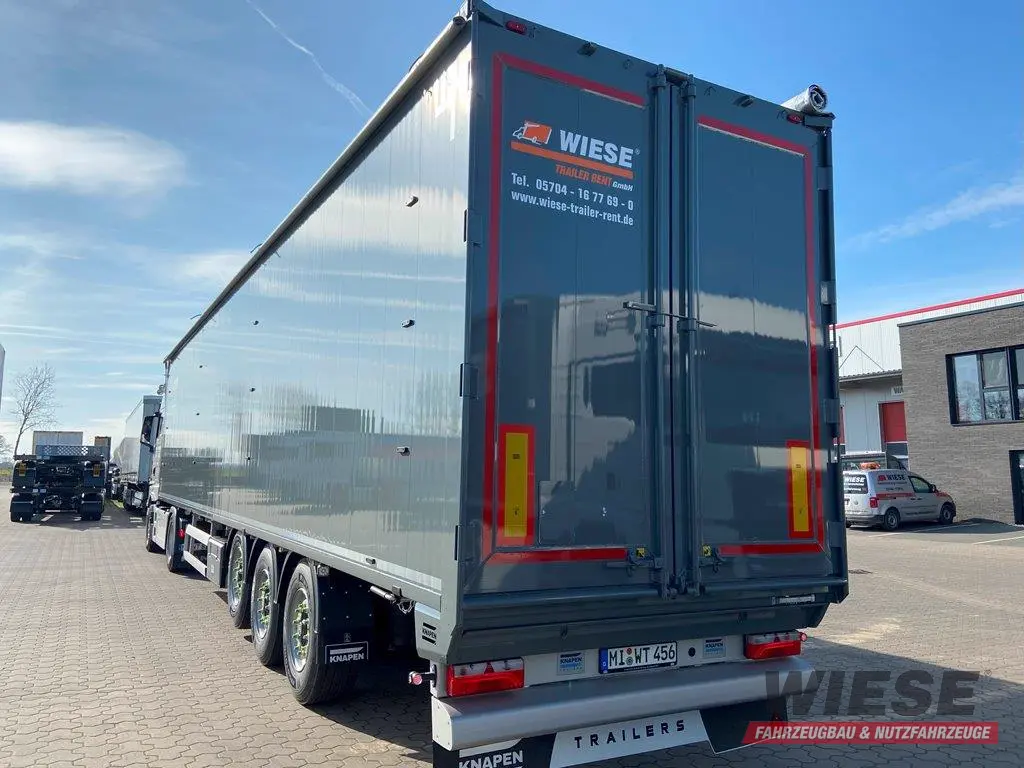 Knapen Schubboden von Wiese Trailer Rent in Petershagen mieten ab 1470.00€