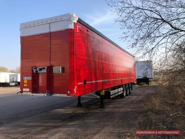 Schmitz Seitenplanenauflieger von Wiese Trailer Rent in Petershagen mieten ab 500.00€