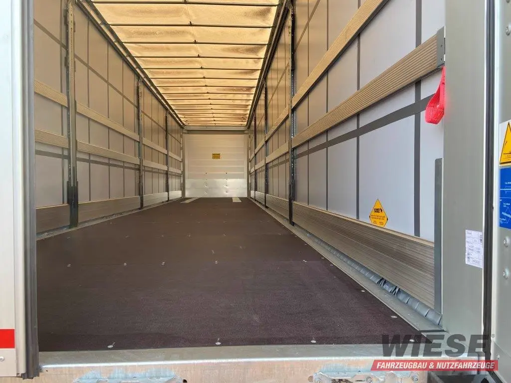 Schmitz Plane von Wiese Trailer Rent in Petershagen mieten ab 720.00€