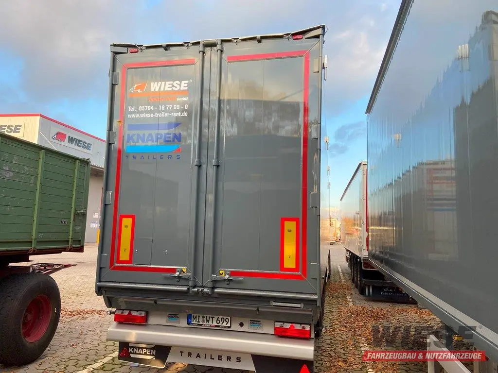 Knapen Schubboden von Wiese Trailer Rent in Petershagen mieten ab 1575.00€