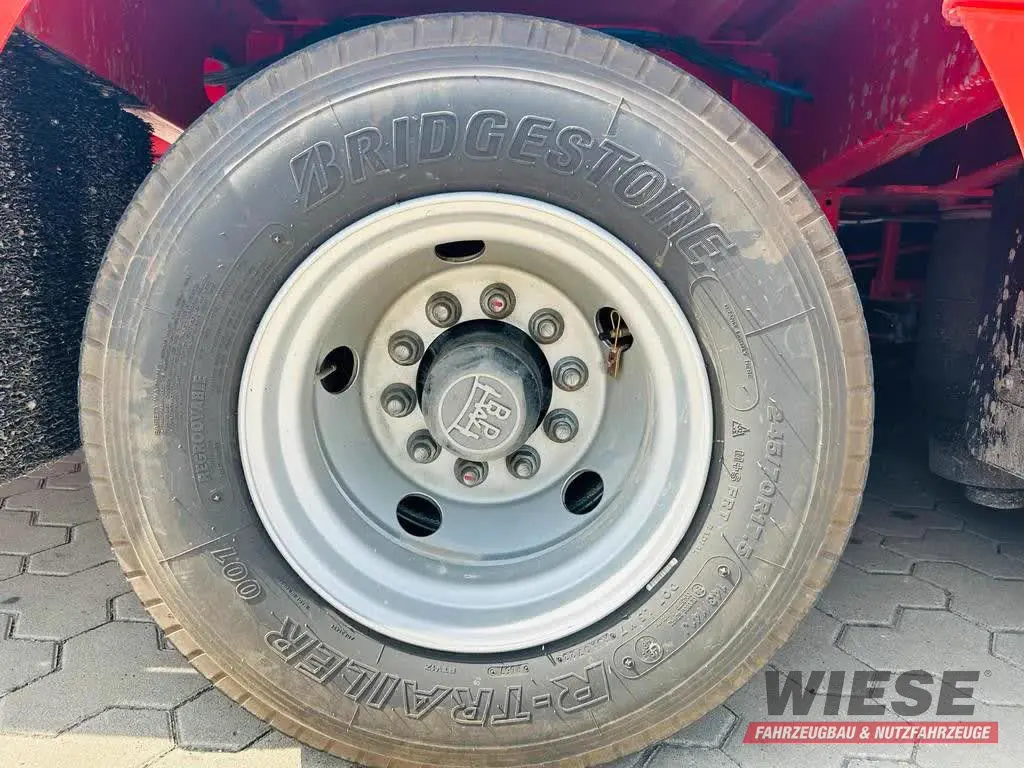 Kässbohrer Tiefbett Sattelauflieger von Wiese Trailer Rent in Petershagen mieten ab 1500.00€
