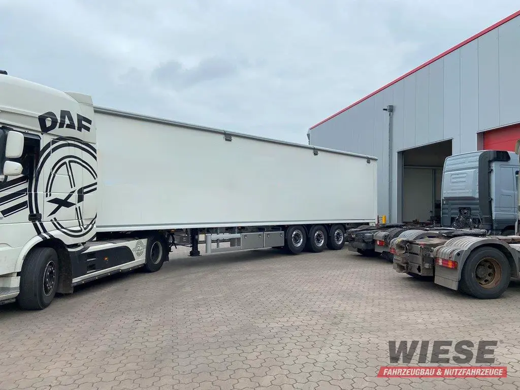 Knapen  K100 Schubboden von Wiese Trailer Rent in Petershagen mieten ab 1490.00€