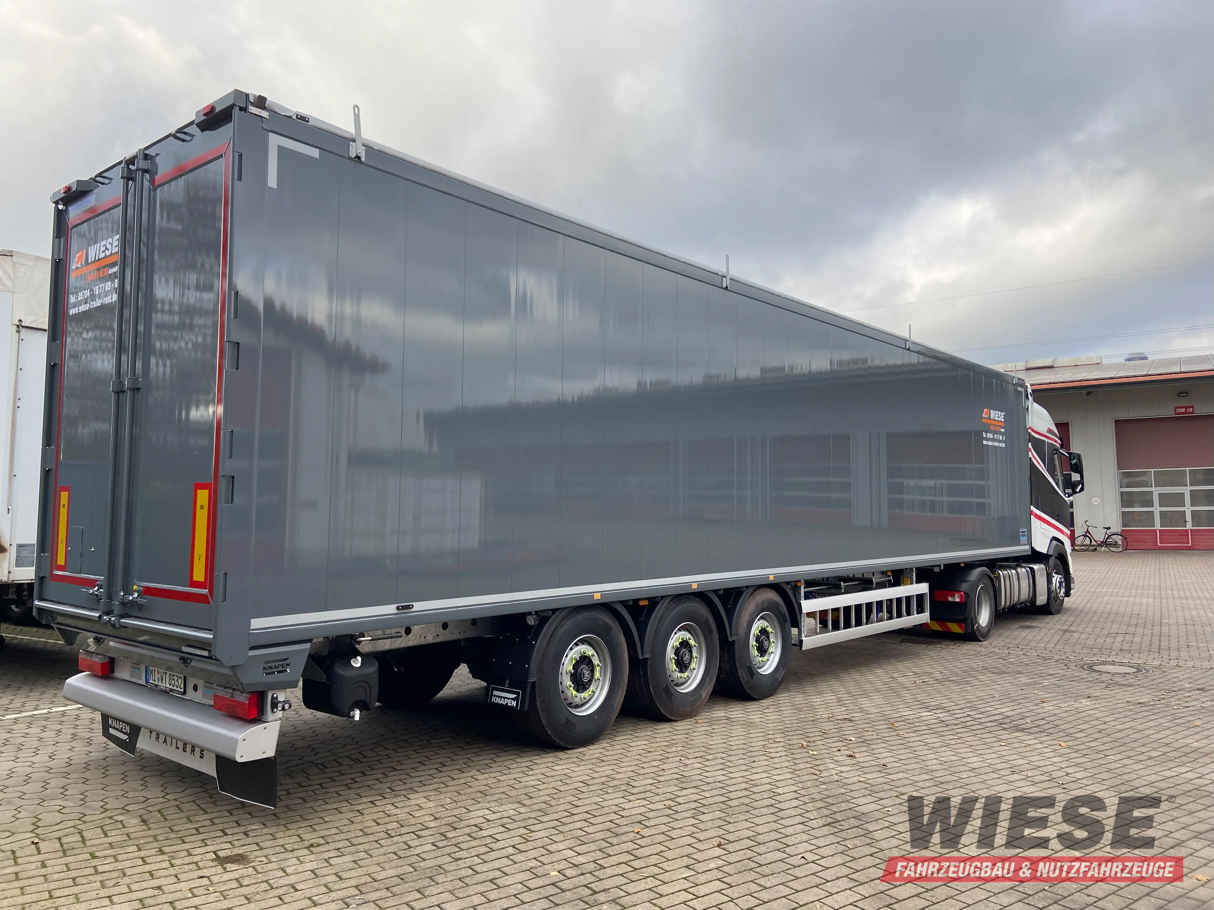 Knapen Schubboden von Wiese Trailer Rent in Petershagen mieten ab 1450.00€
