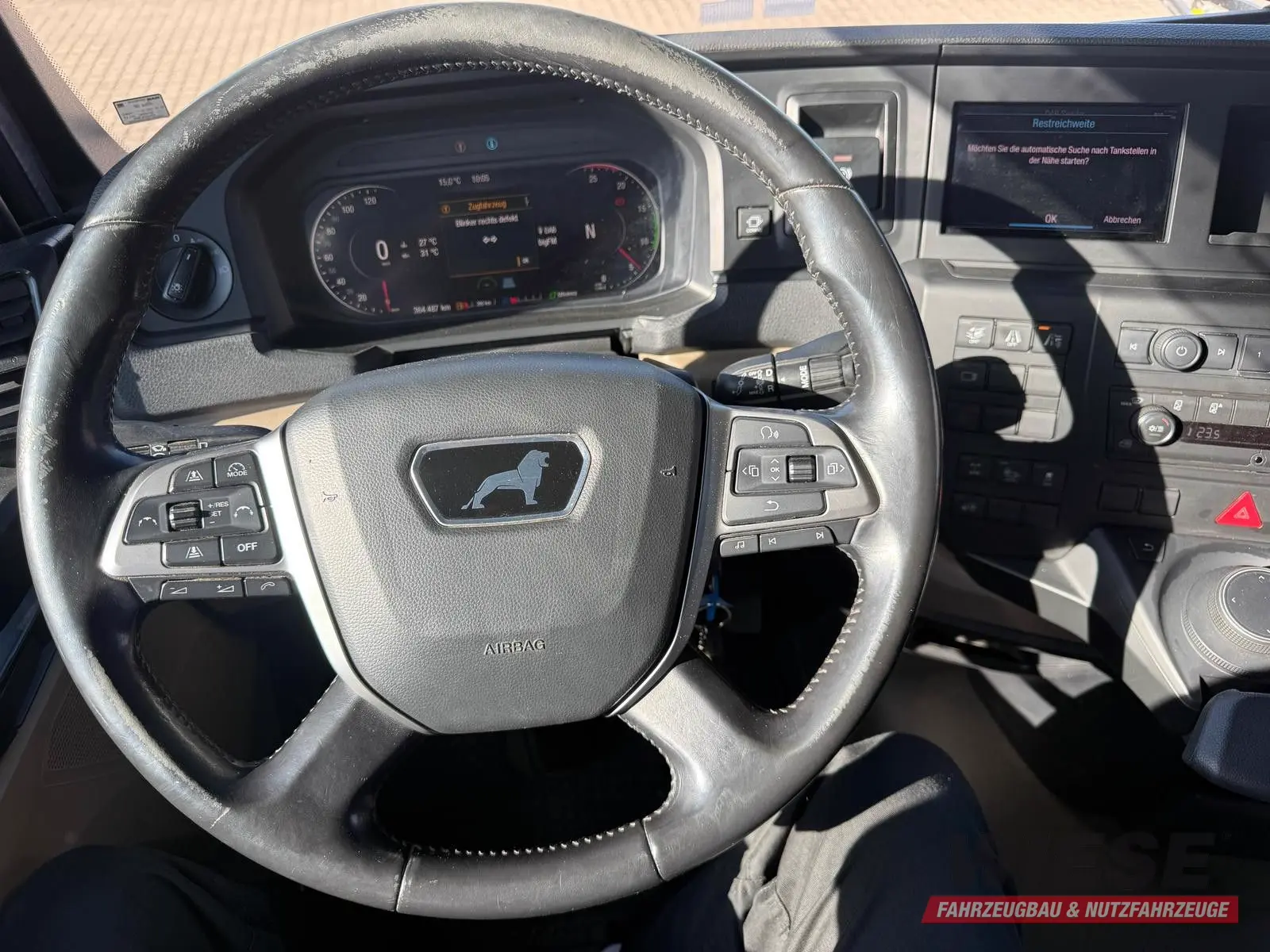 MAN TGX 18.510 LL Schubboden Hydraulik ( Motor Neu )