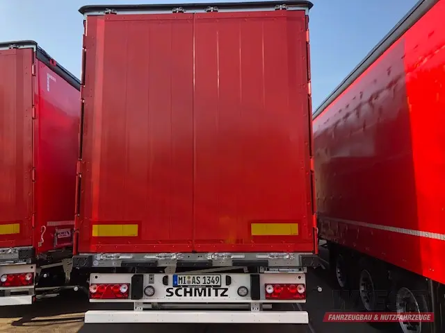 Schmitz Seitenplanenauflieger von Wiese Trailer Rent in Petershagen mieten ab 500.00€