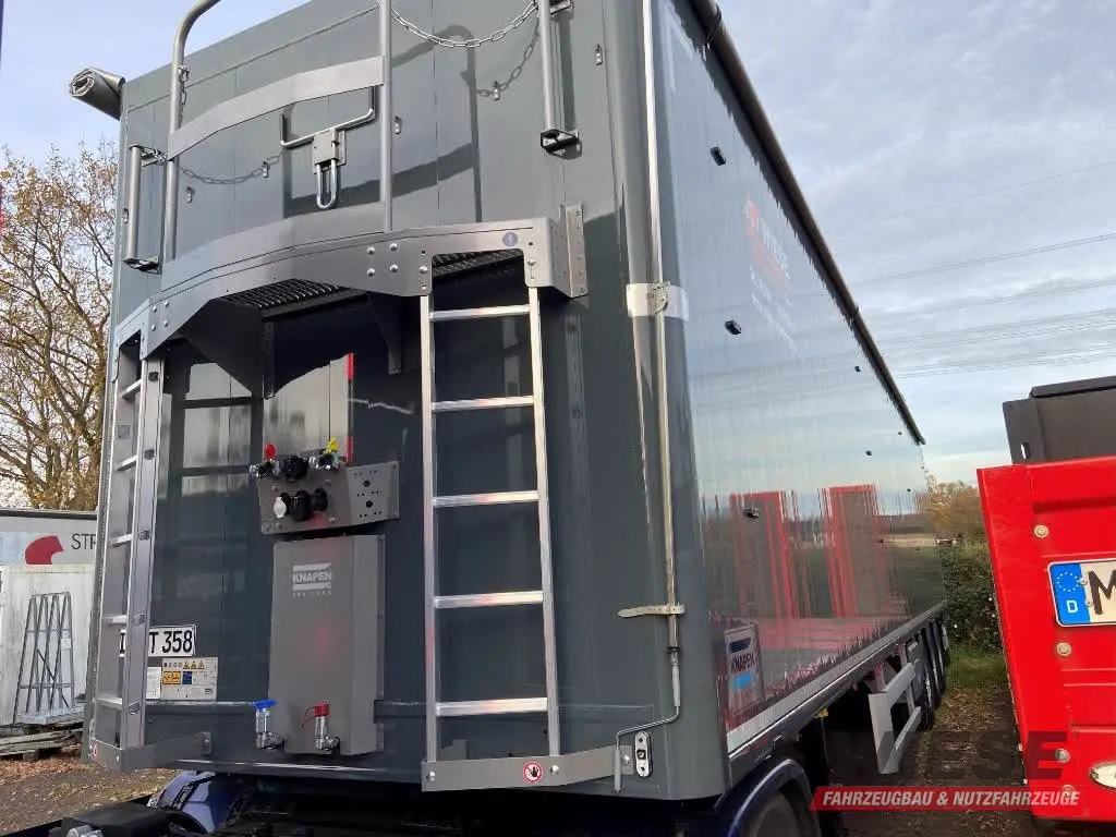 Knapen Schubboden von Wiese Trailer Rent in Petershagen mieten ab 1575.00€