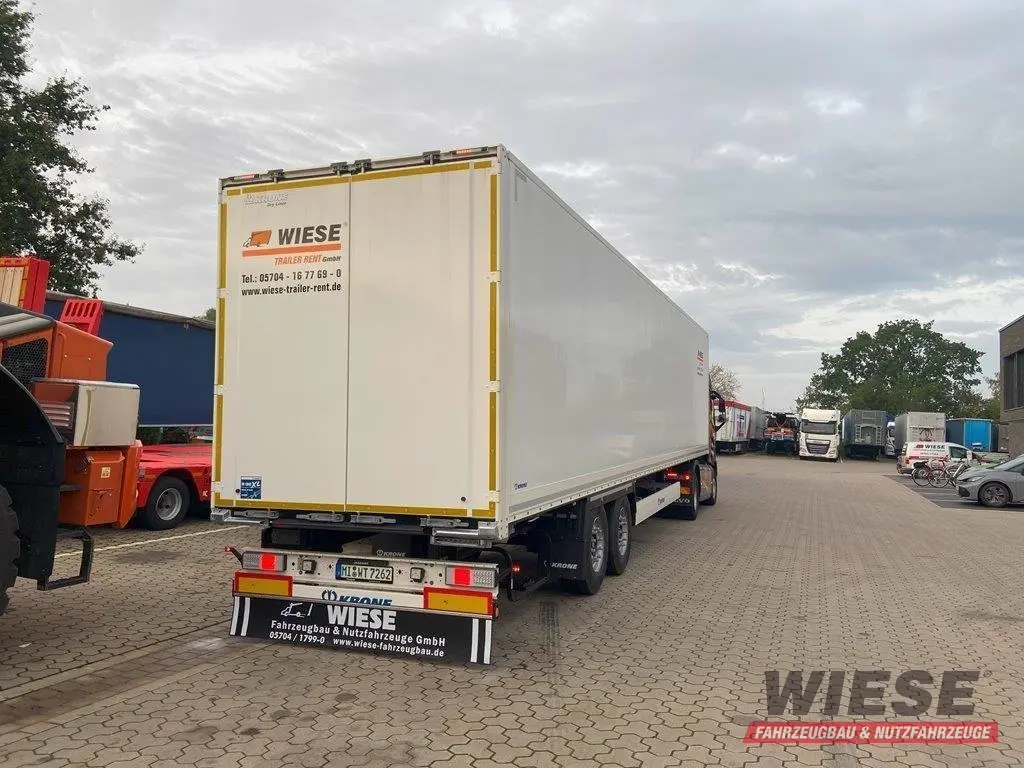 Krone Dry Liner von Wiese Trailer Rent in Petershagen mieten ab 875.00€