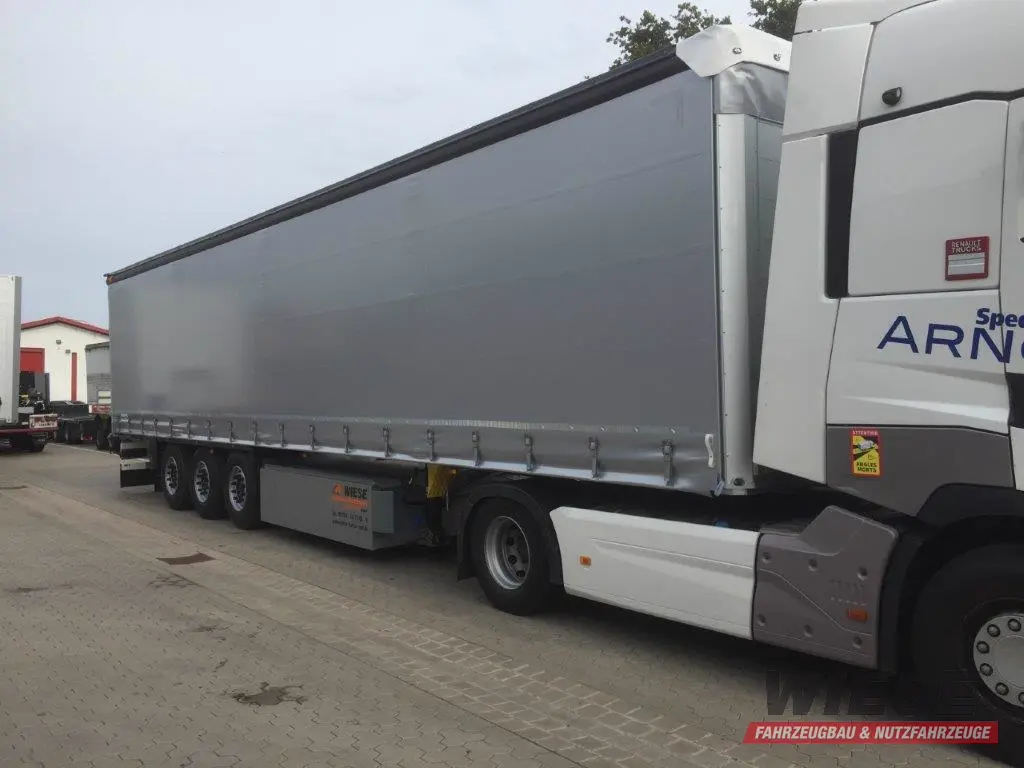 Schmitz Plane von Wiese Trailer Rent in Petershagen mieten ab 720.00€