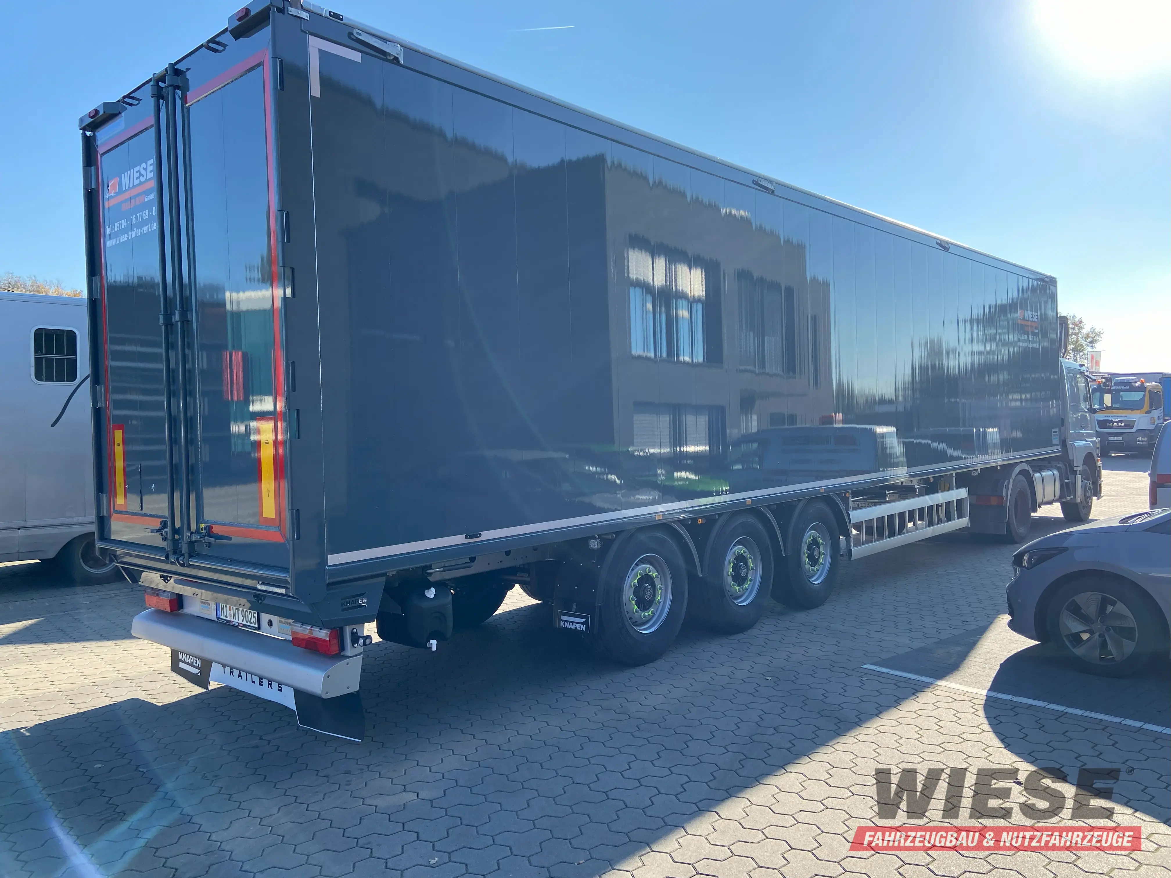 Knapen Schubboden von Wiese Trailer Rent in Petershagen mieten ab 1450.00€