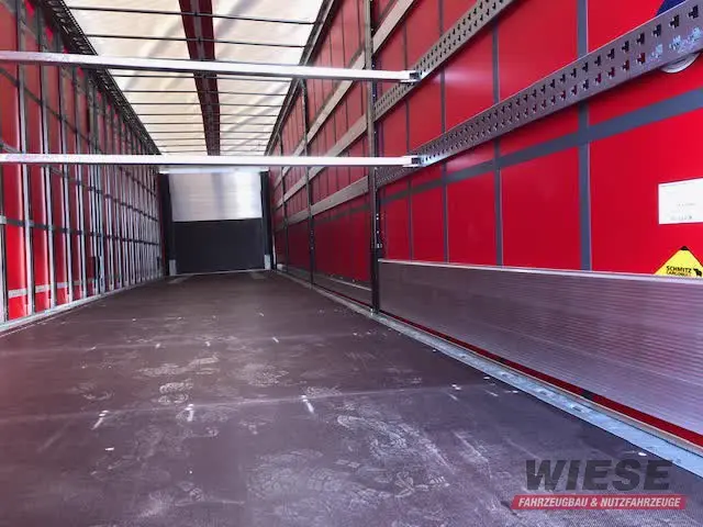 SCHMITZ Seitenpalne Anhänger von Wiese Trailer Rent in Petershagen mieten ab 500.00€
