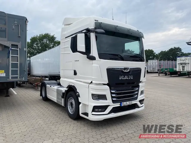 MAN SZM von Wiese Trailer Rent in Petershagen mieten ab 2000.00€