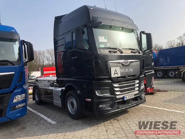 MAN Sattelzugmaschine von Wiese Trailer Rent in Petershagen mieten ab 2530.00€