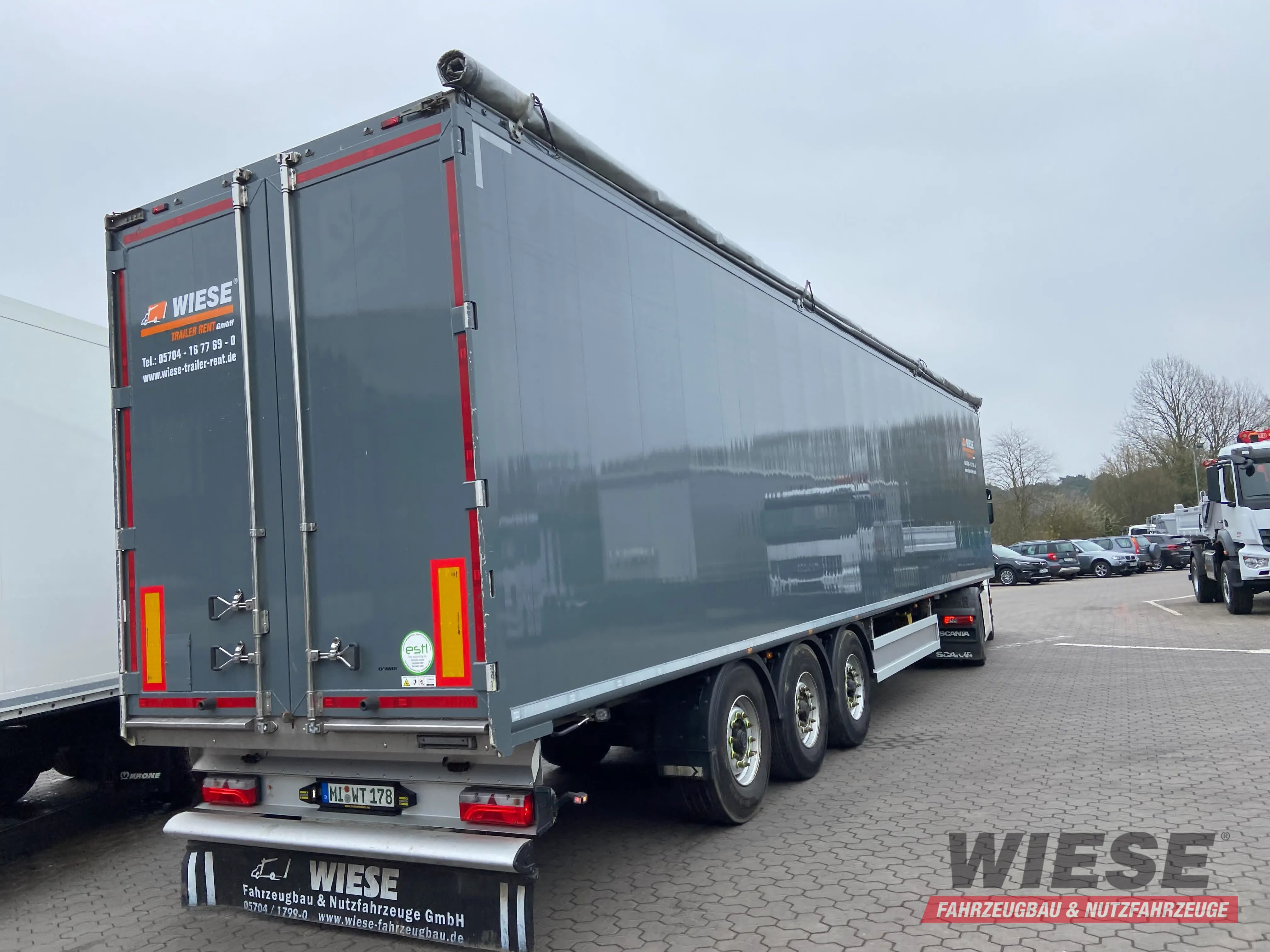 Kraker Schubboden von Wiese Trailer Rent in Petershagen mieten ab 1575.00€