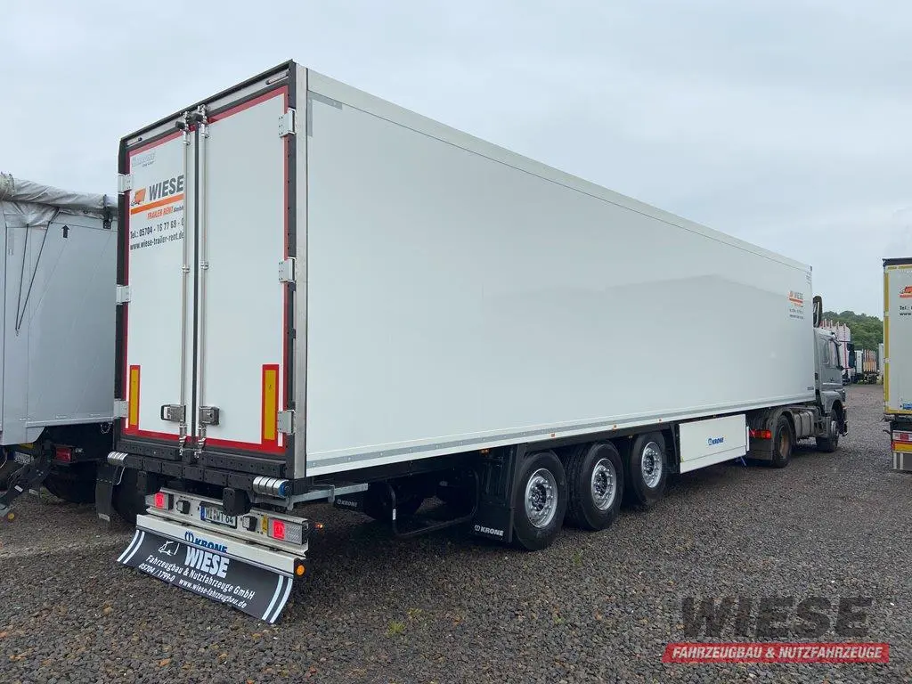 Krone Tiefkühl-Sattelauflieger von Wiese Trailer Rent in Petershagen mieten ab 1575.00€