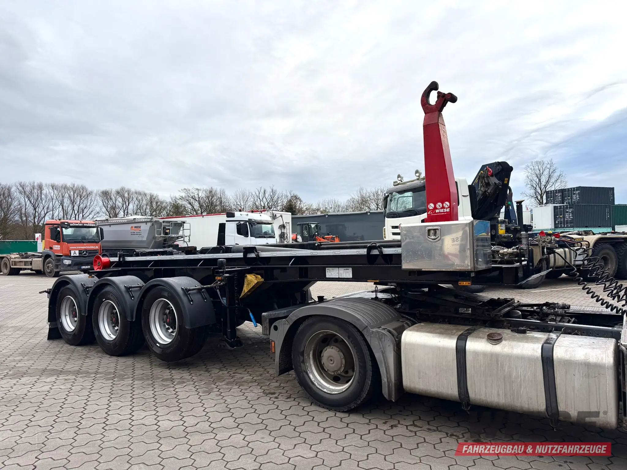 Andere Wiese SA 3 - 36 AK 30 Abrollkipper Hakenlift