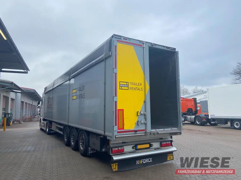 Kraker Schubboden von Wiese Trailer Rent in Petershagen mieten
