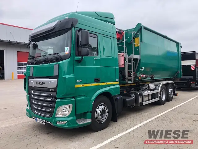DAF LKW Abrollkipper von Wiese Trailer Rent in Petershagen mieten ab 2225.00€