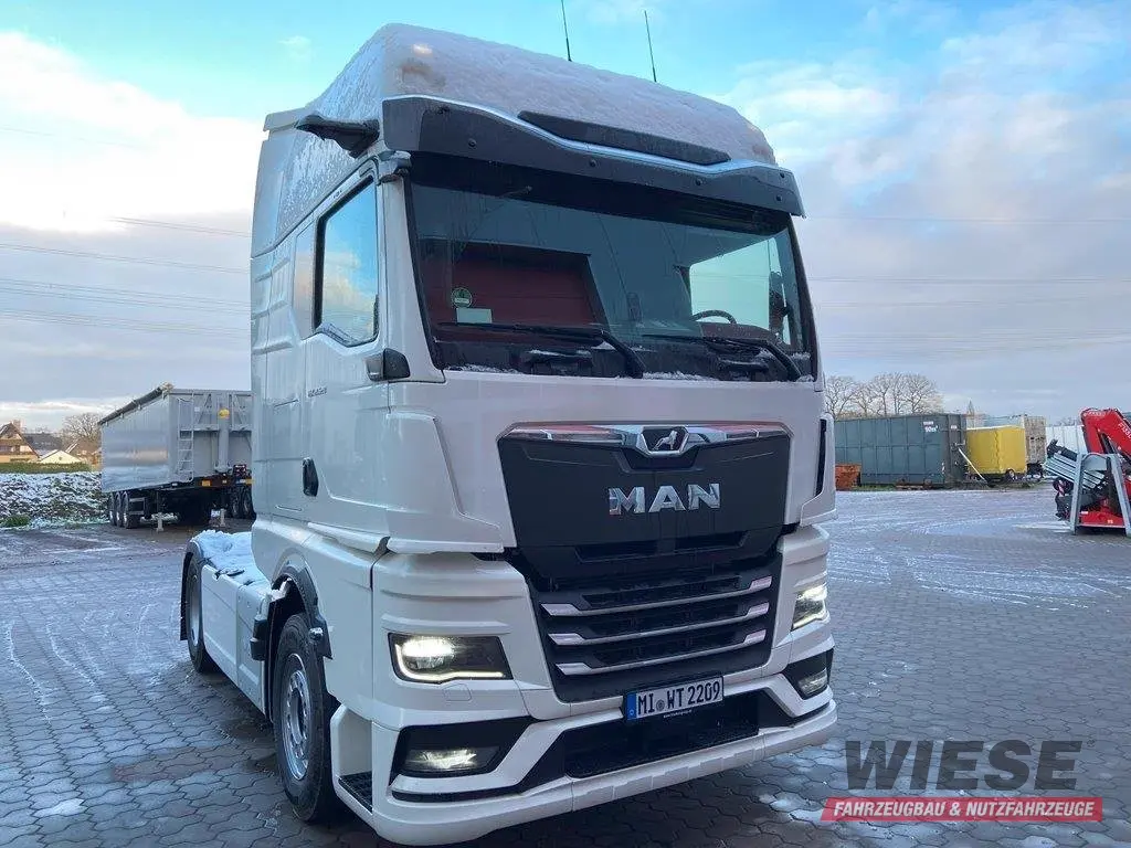 MAN SZM von Wiese Trailer Rent in Petershagen mieten ab 3000.00€