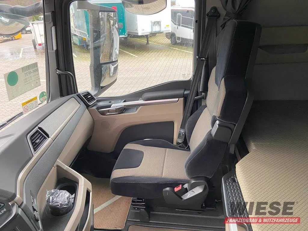 MAN Sattelzugmaschine von Wiese Trailer Rent in Petershagen mieten ab 3200.00€