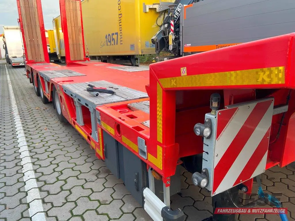 Kässbohrer Tiefbett von Wiese Trailer Rent in Petershagen mieten ab 2225.00€