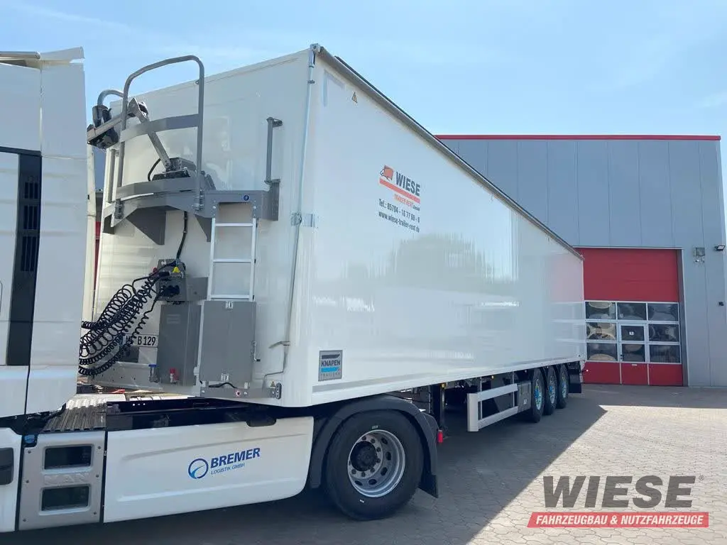 Knapen K100 Schubboden von Wiese Trailer Rent in Petershagen mieten ab 1575.00€