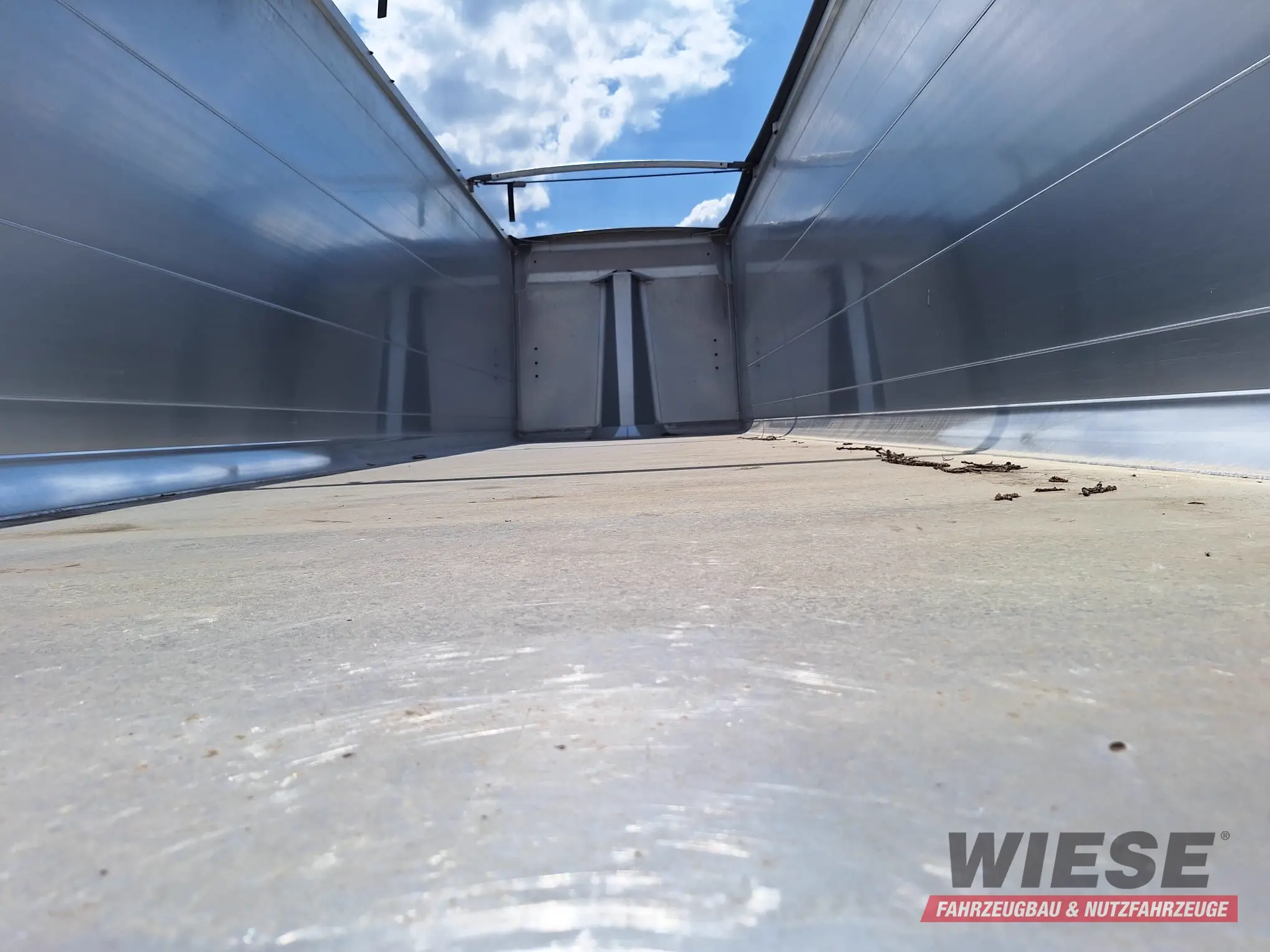 Benalu Bulkliner S 95  50m³ Kombiklappe