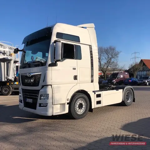 MAN Sattelzugmaschinen von Wiese Trailer Rent in Petershagen mieten ab 2000.00€