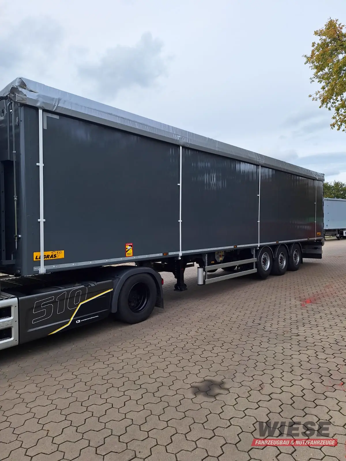 Legras Schubboden von Wiese Trailer Rent in Petershagen mieten ab 1495.00€