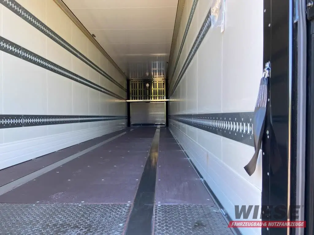 Krone Koffer Mega von Wiese Trailer Rent in Petershagen mieten ab 1150.00€