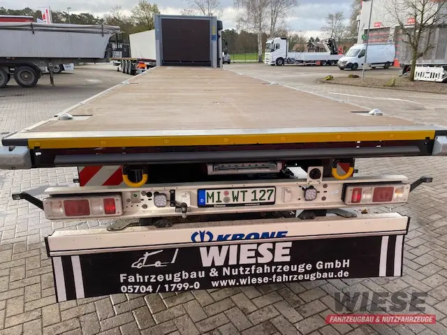 Krone Profi Liner Plateau Aufliger von Wiese Trailer Rent in Petershagen mieten