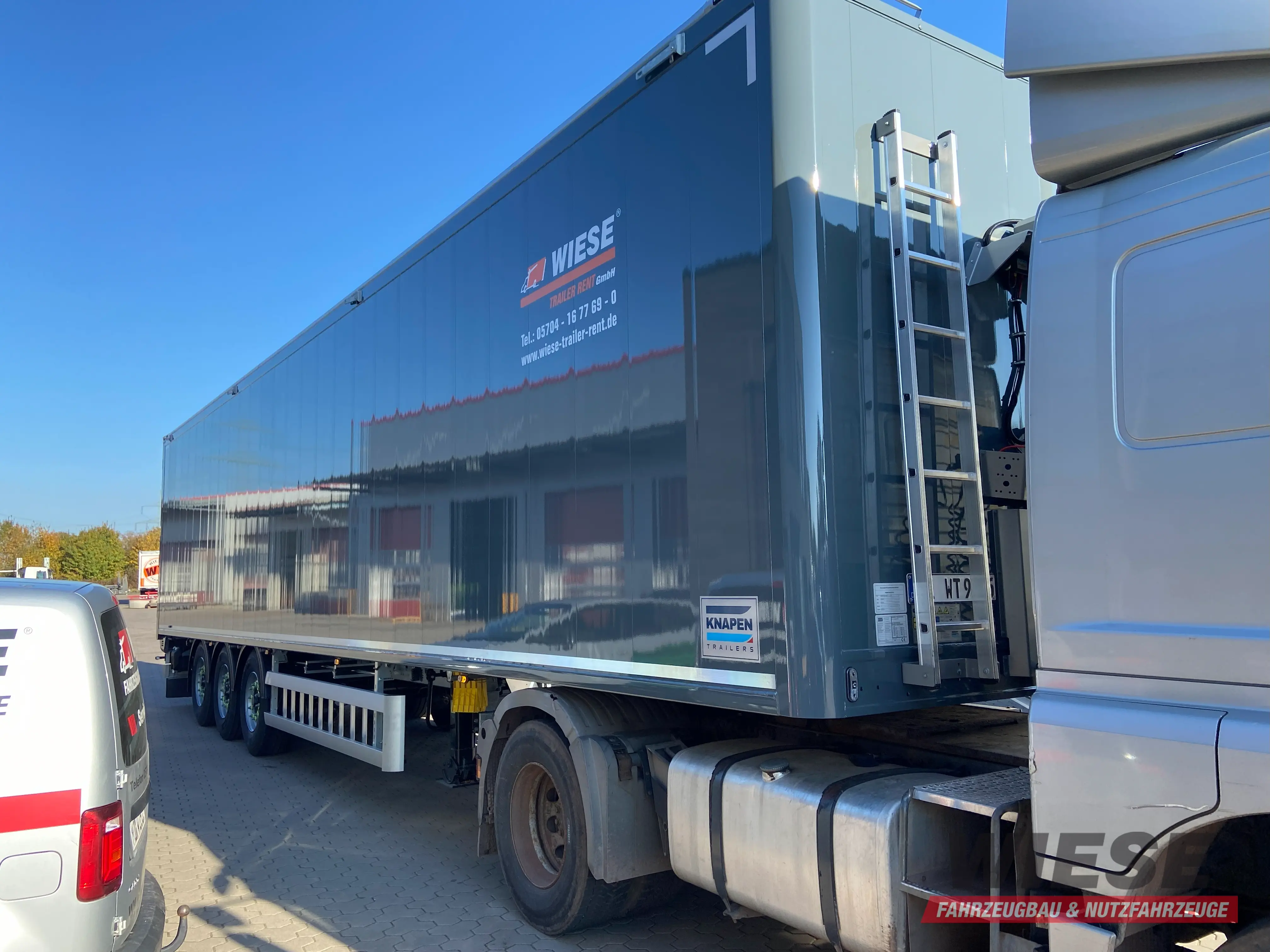 Knapen Schubboden von Wiese Trailer Rent in Petershagen mieten ab 1450.00€