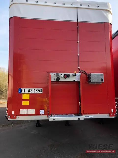 SCHMITZ Seitenplane Anhänger von Wiese Trailer Rent in Petershagen mieten ab 500.00€